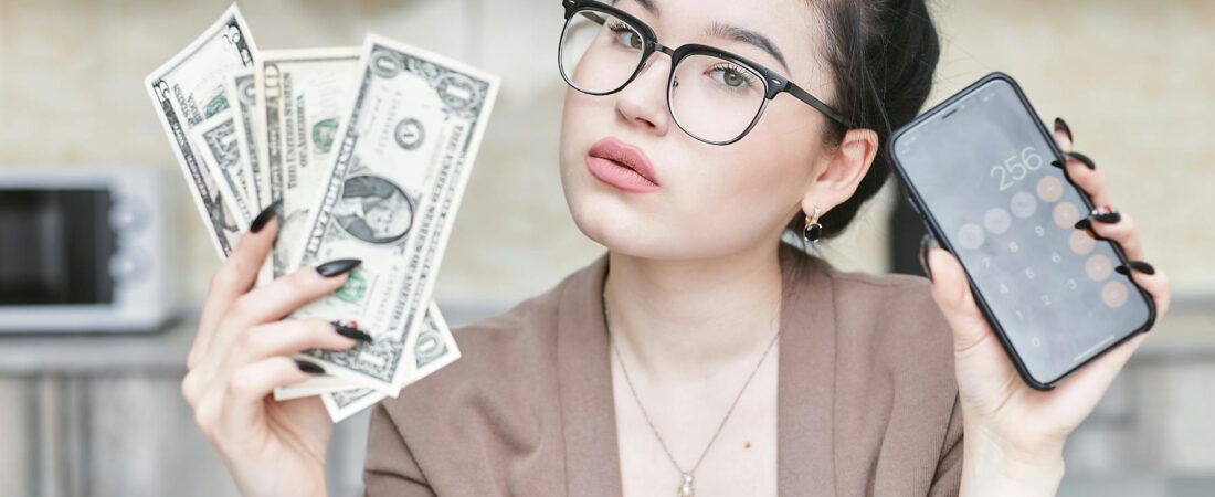 Budgeting Apps Australia: What Actually Helps vs What Just Tracks