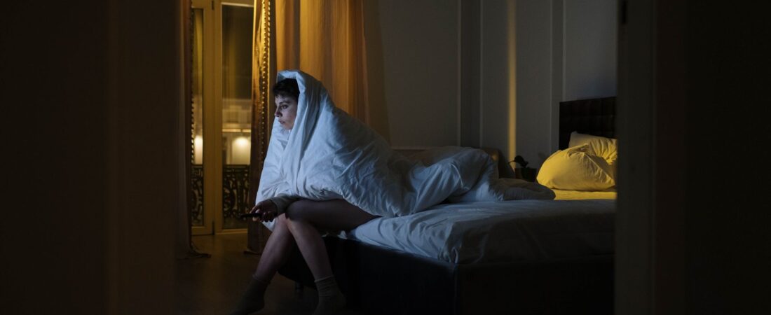 How to Stop Overthinking at Night: Quiet a Busy Brain