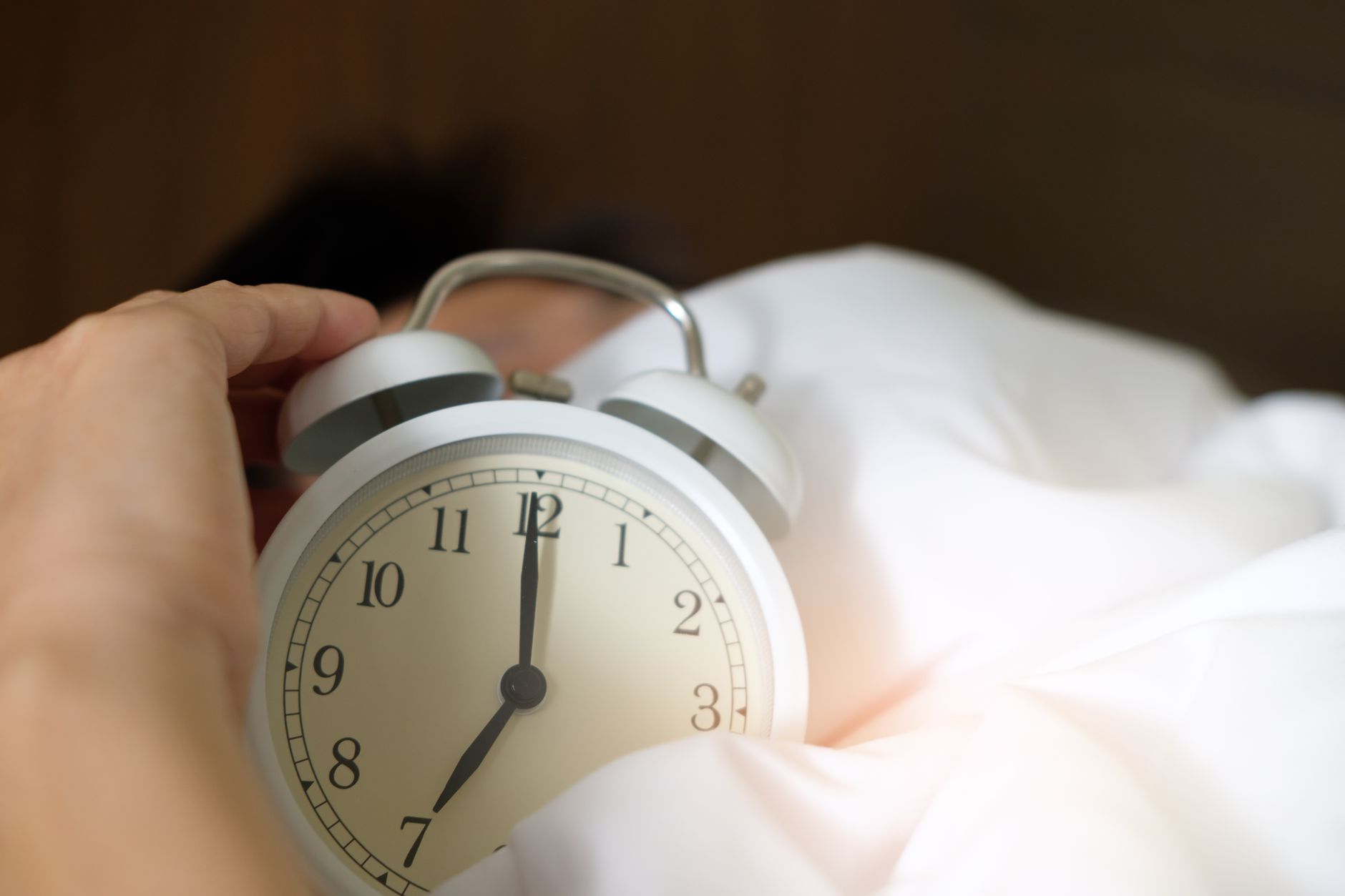 Why Do I Wake Up at 3am: How to Fall Back Asleep